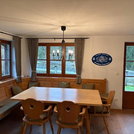 Apartment Haus Zur Linde Kreuth